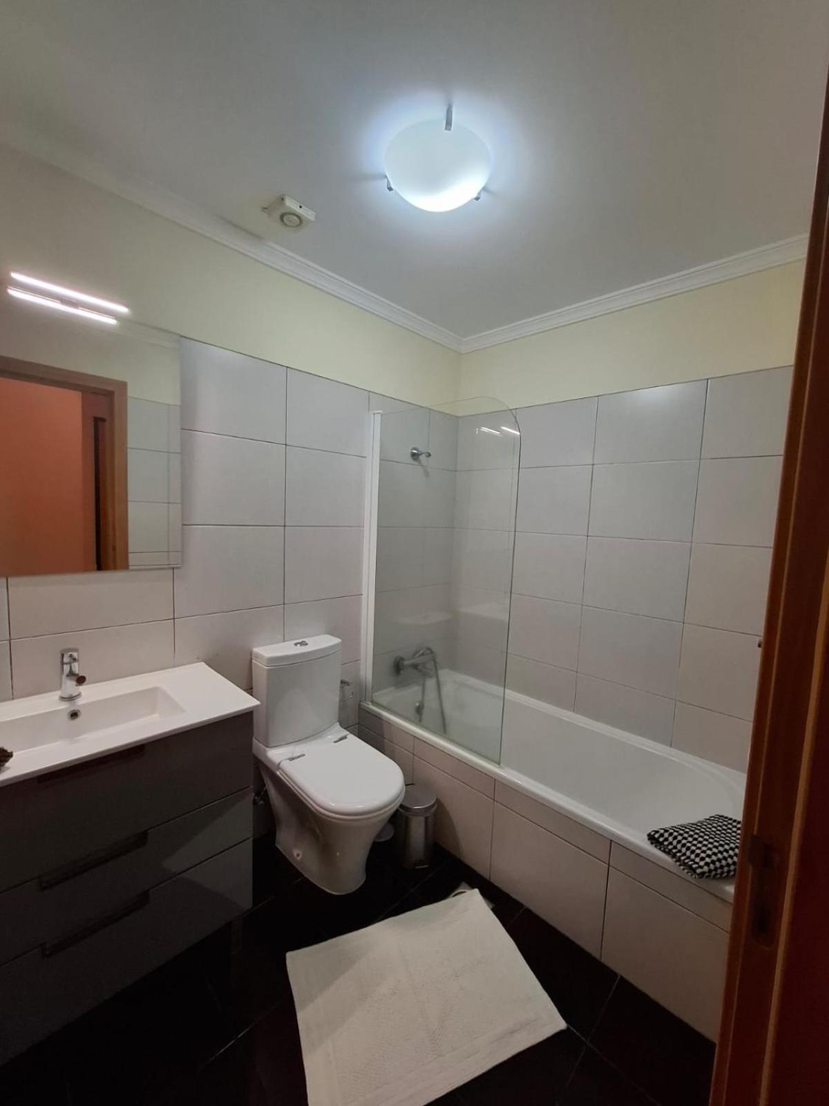 Cozy And Bright Apartment Машіку Екстер'єр фото