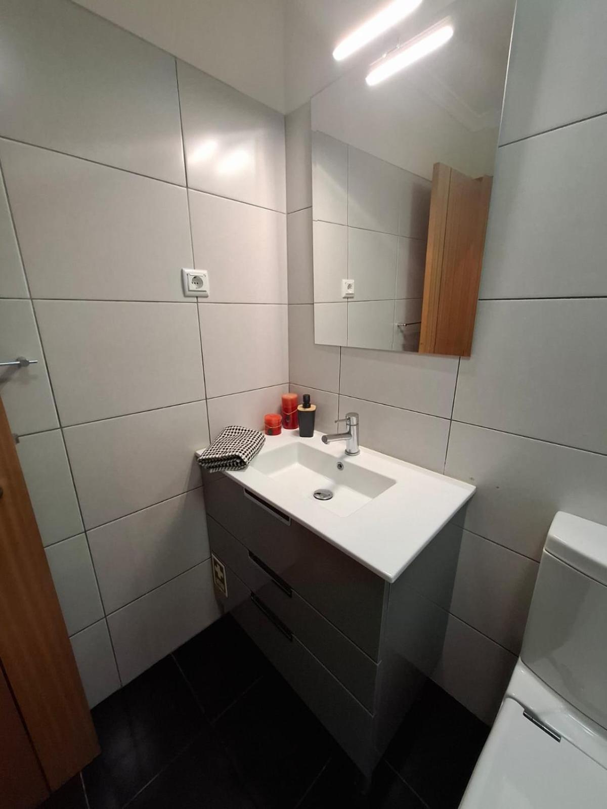 Cozy And Bright Apartment Машіку Екстер'єр фото